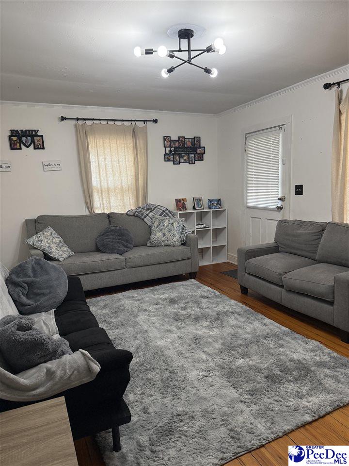 805 Breeden Heights