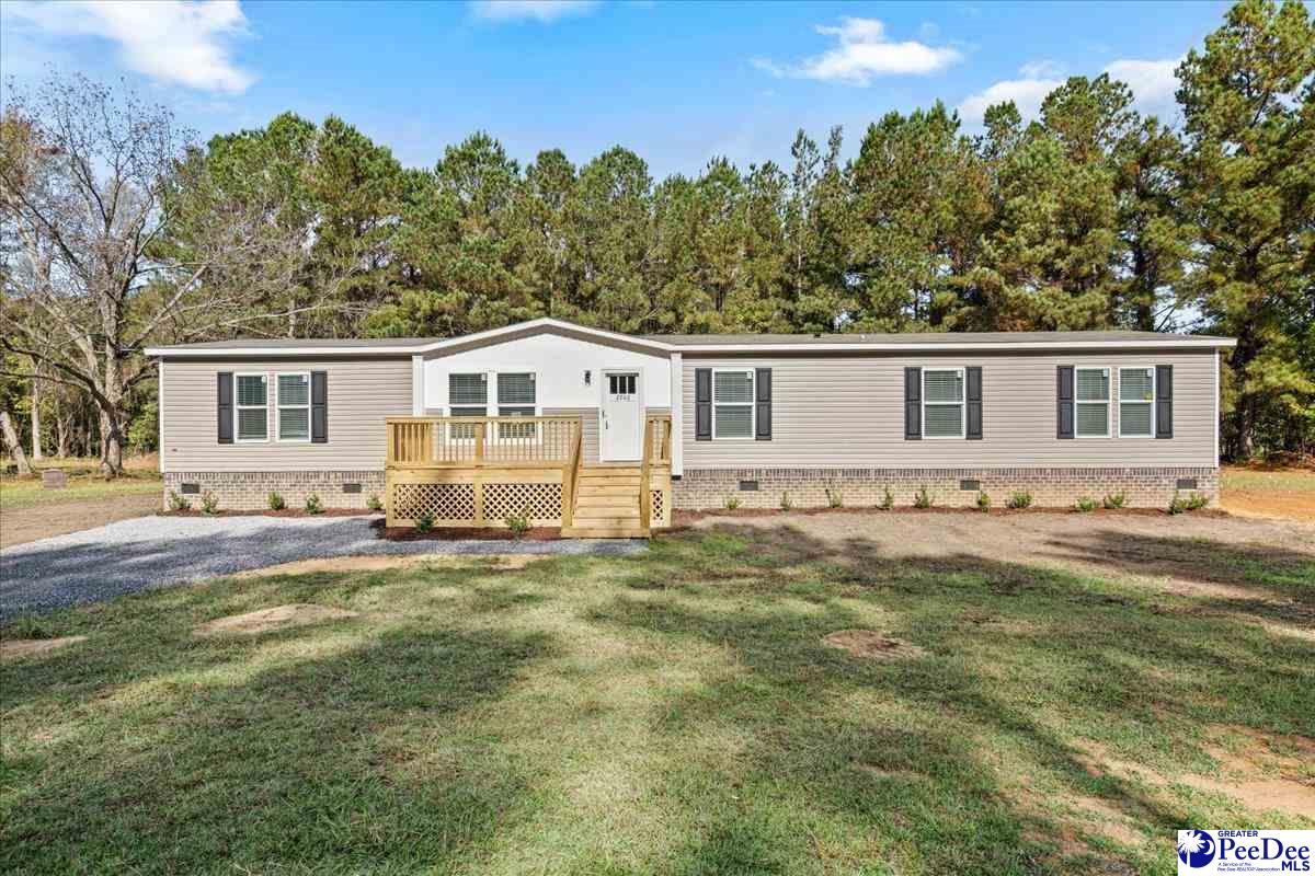 Photo of 2703 Ballpark Road, Effingham, SC 29541