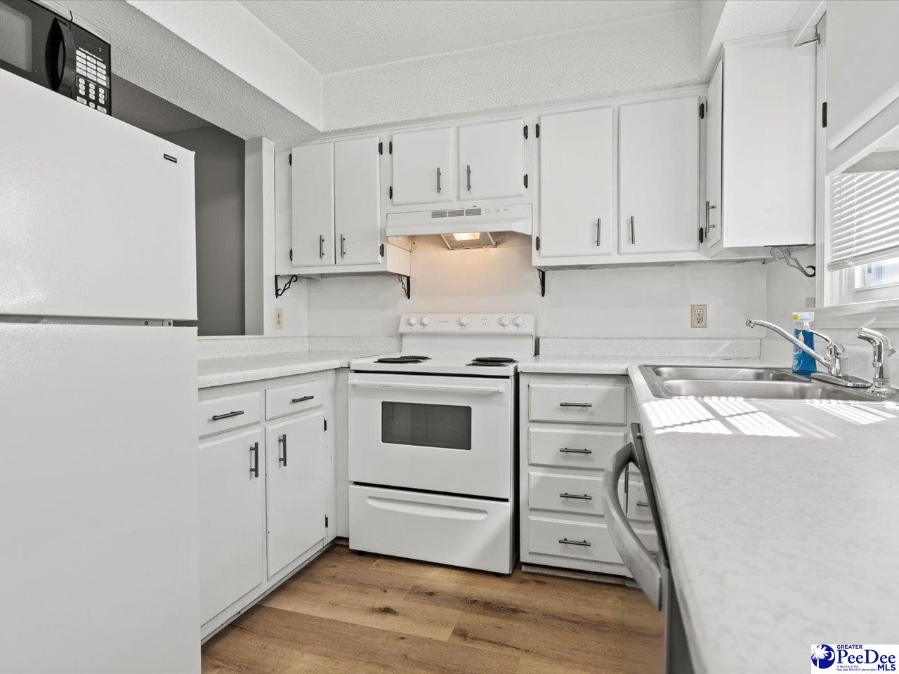 442 Clark St Apt D3
