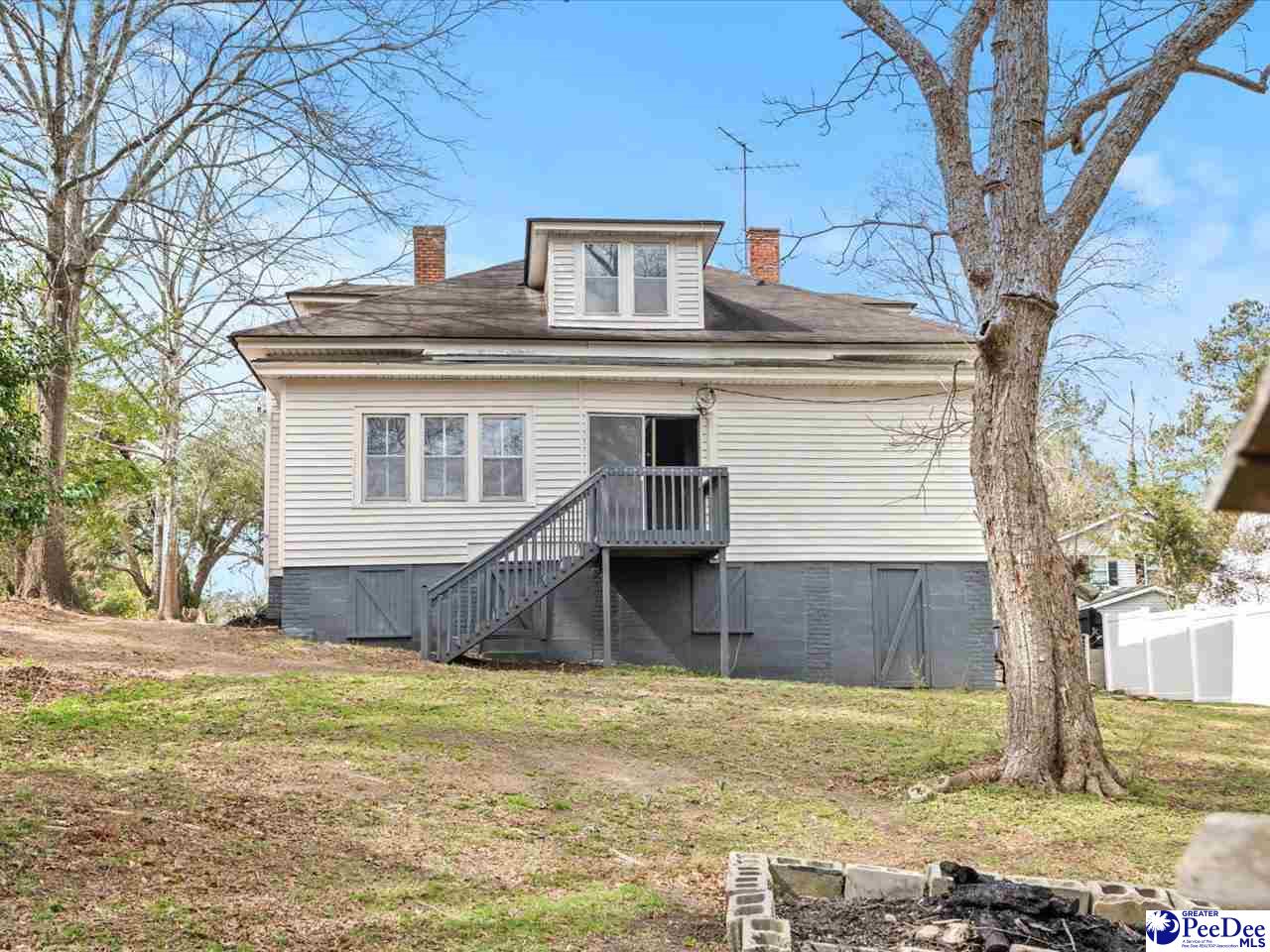149 Crescent Drive