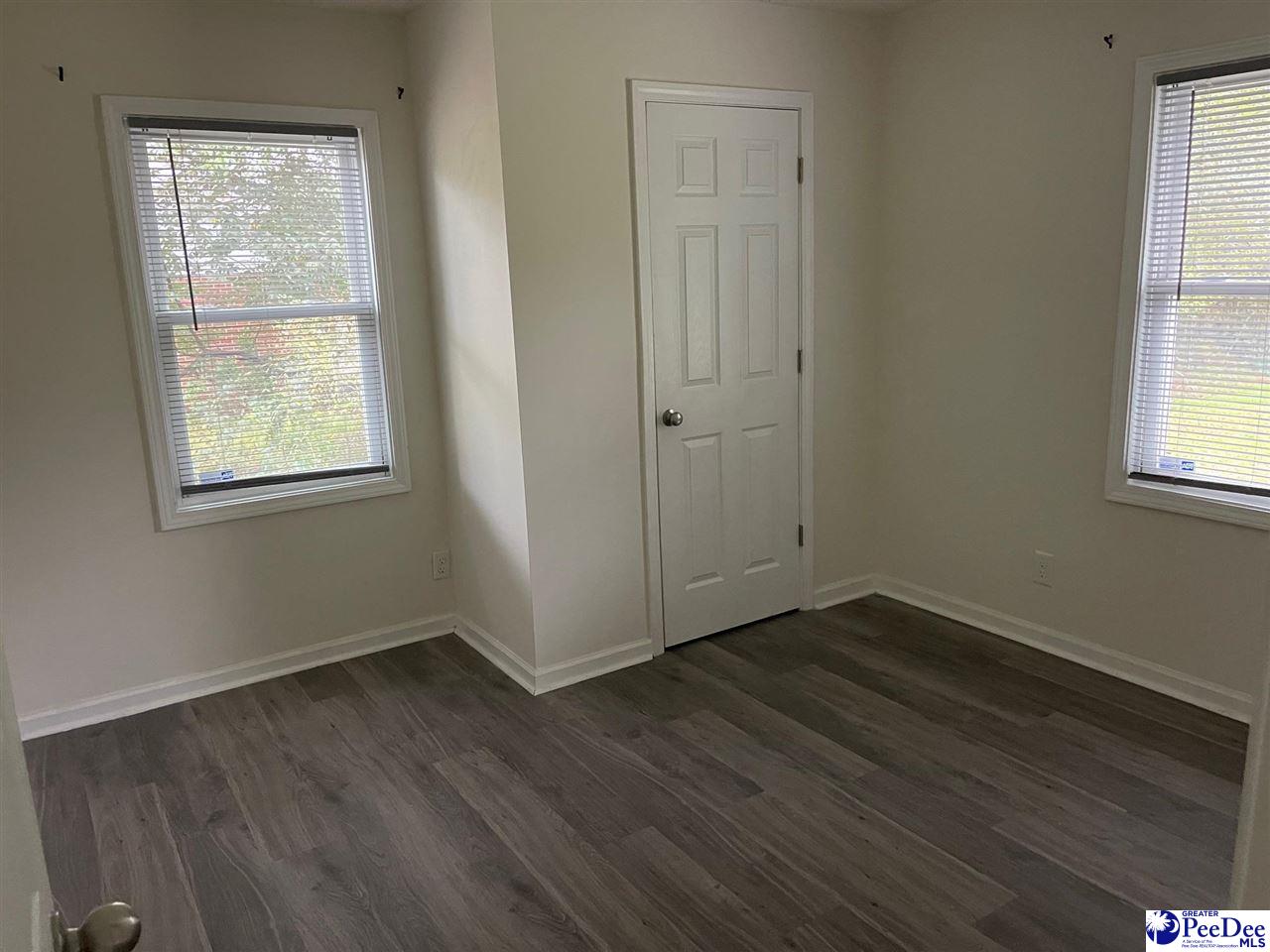 407 Dogwood Circle