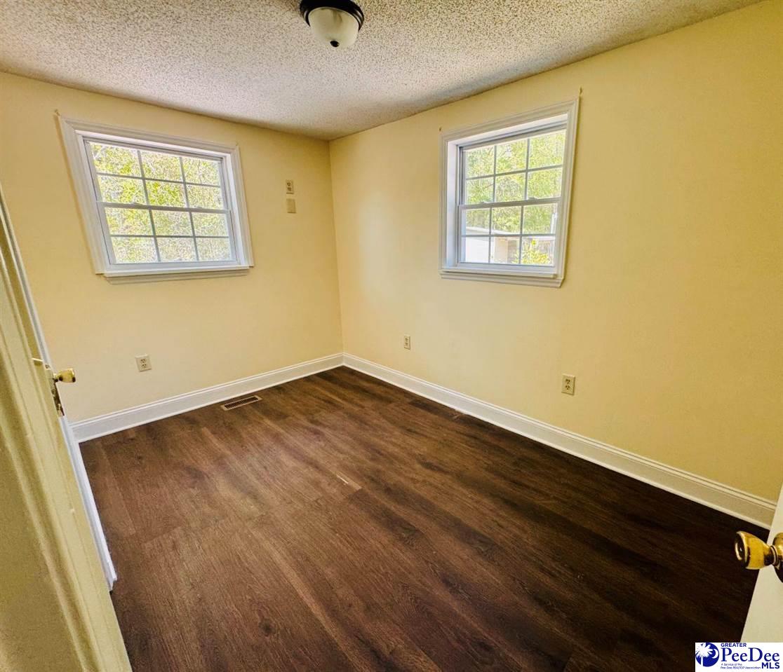 6238 W Market St Ext.