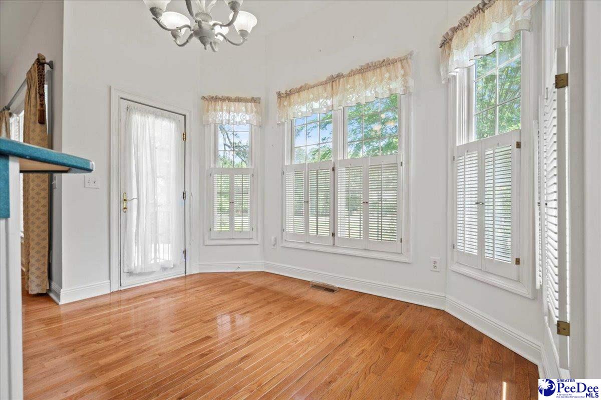 600 Robin Hood Drive