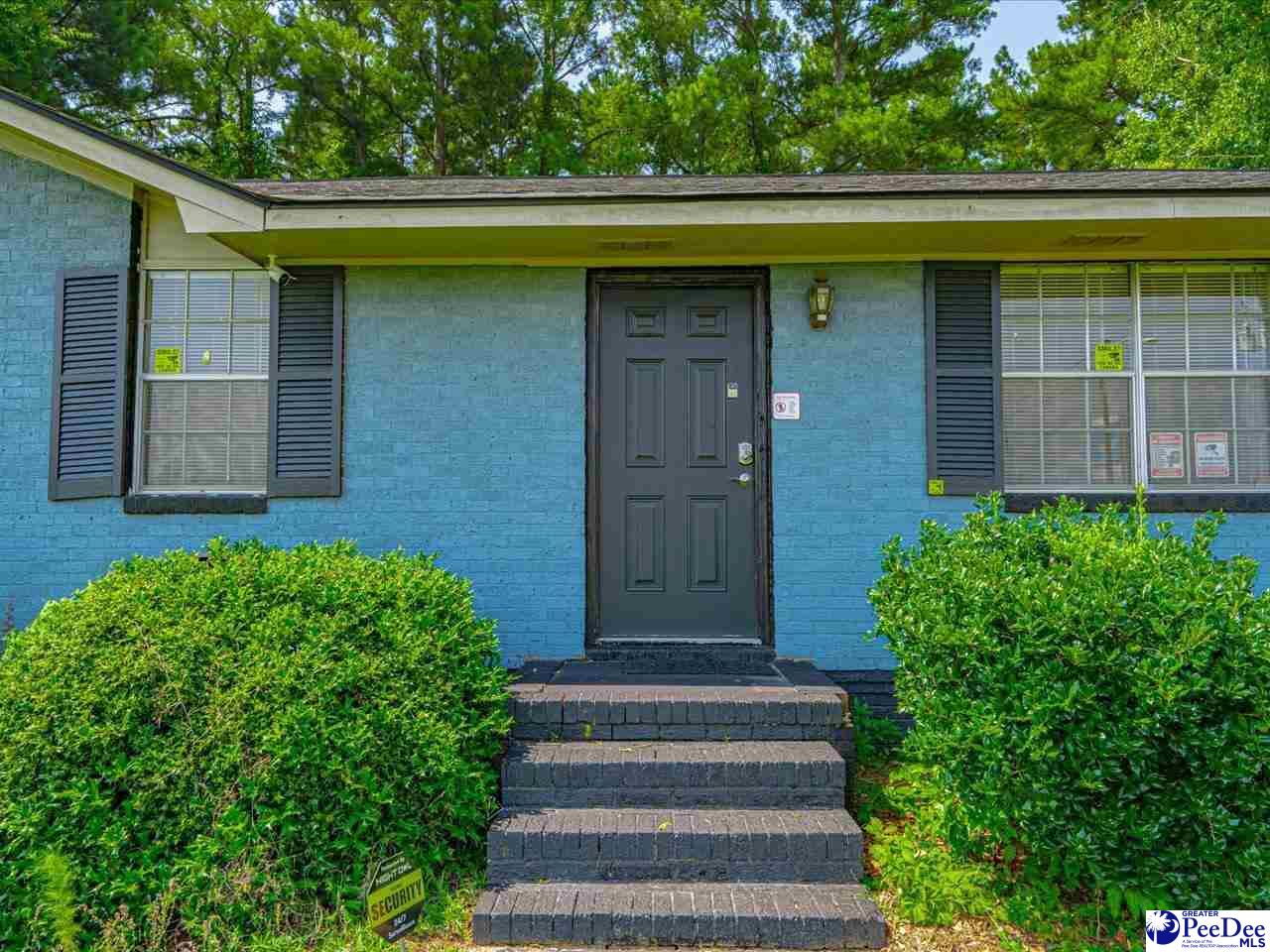 1035 Chesterfield Highway