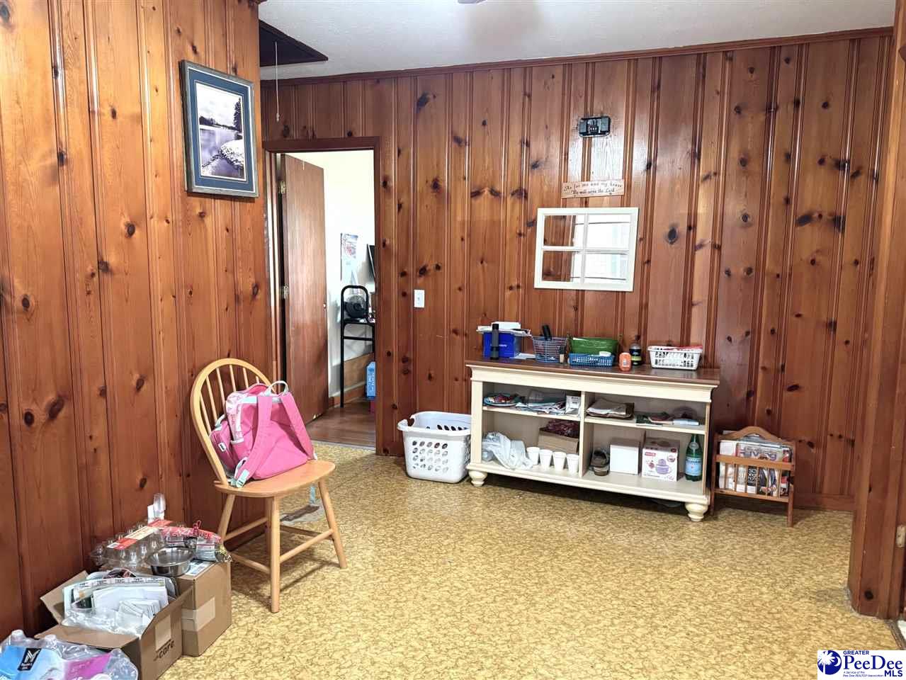 4463 Hwy 52 S