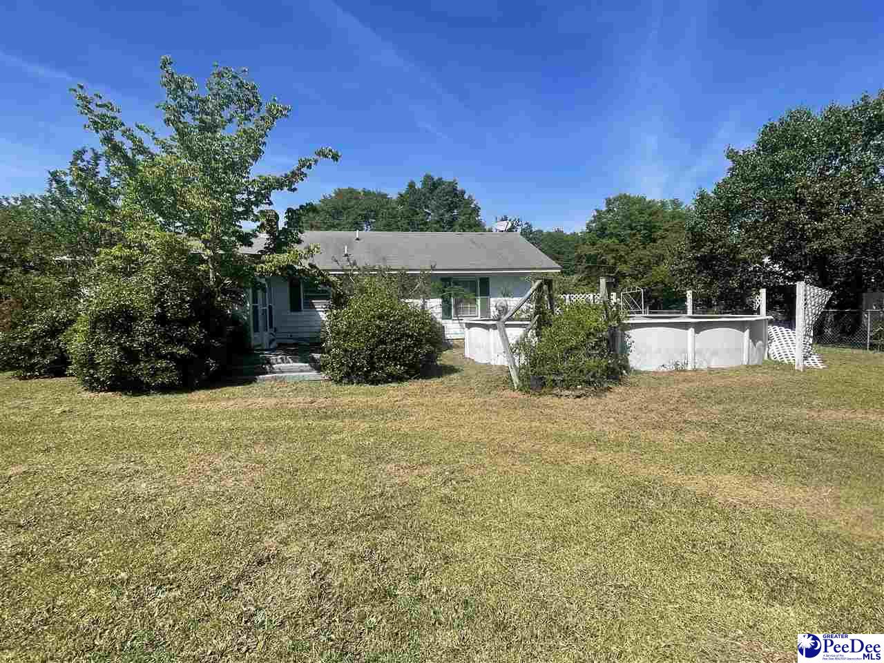 109 James Rd