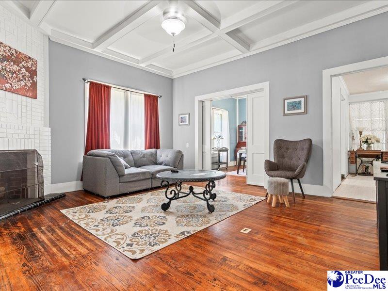 101 Third St