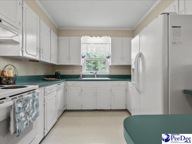 11 Hamden Circle