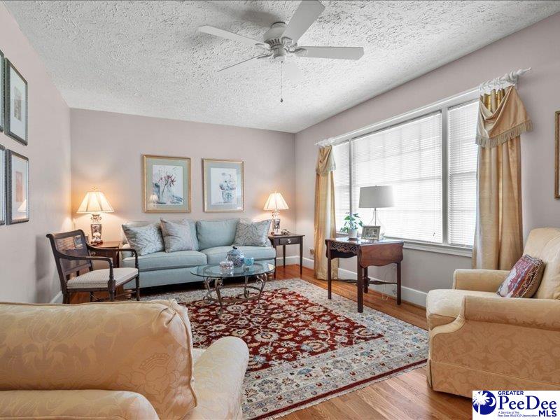 11 Hamden Circle