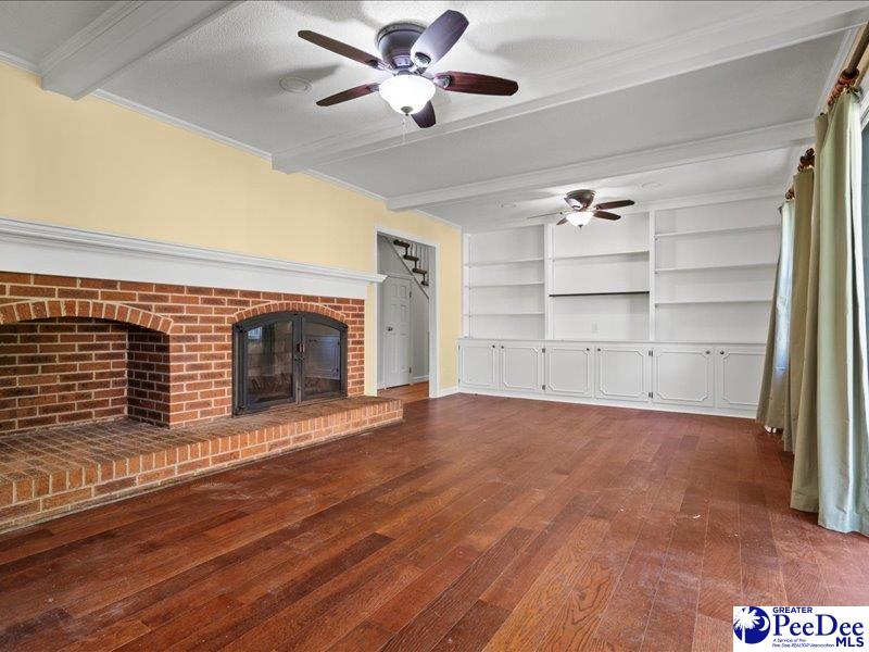 201 Poplar St