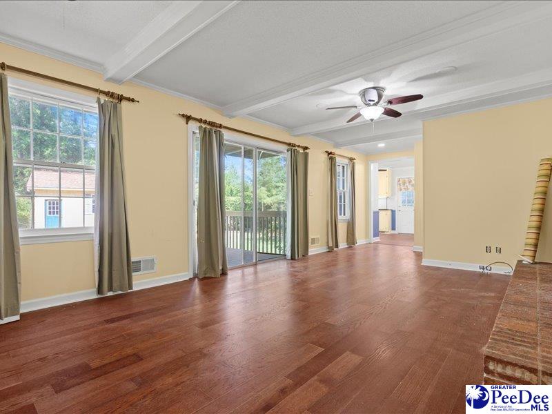 201 Poplar St