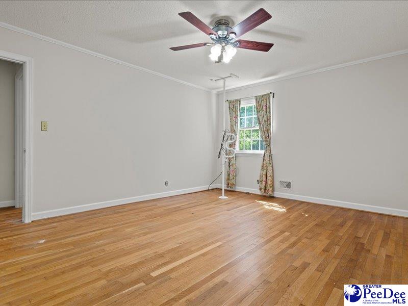 201 Poplar St