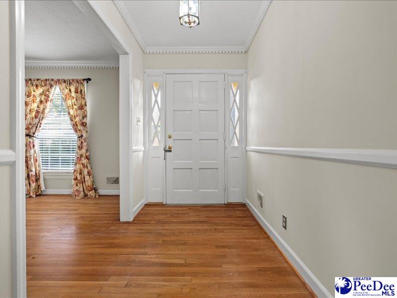 201 Poplar St