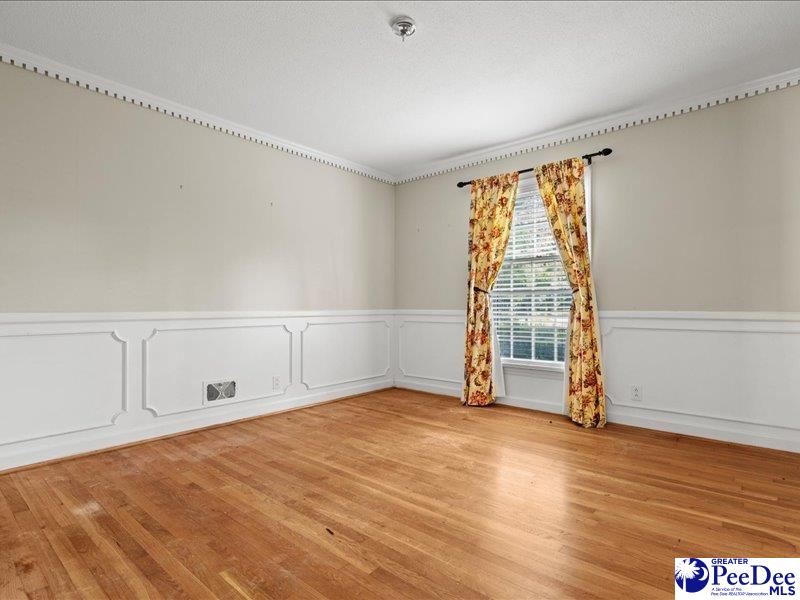 201 Poplar St