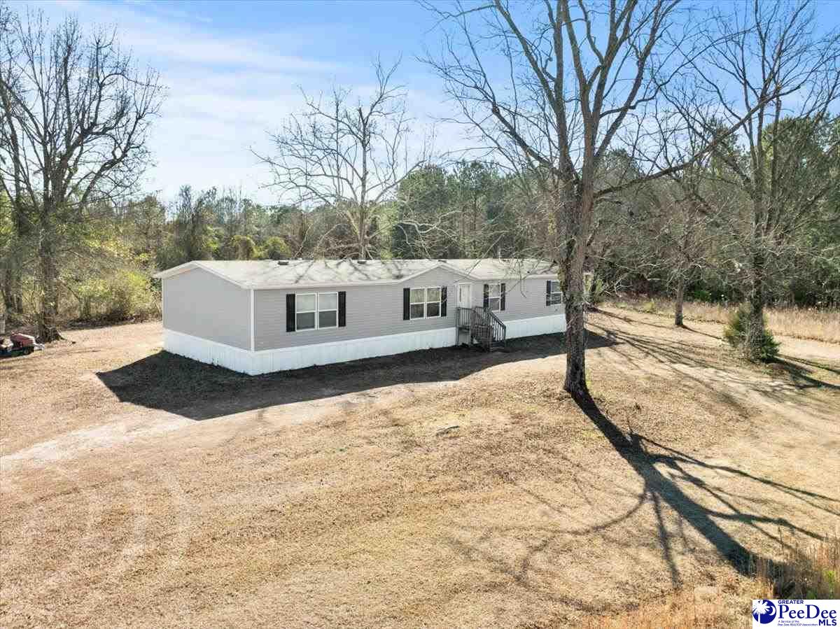 102 Dolly Moore Lane