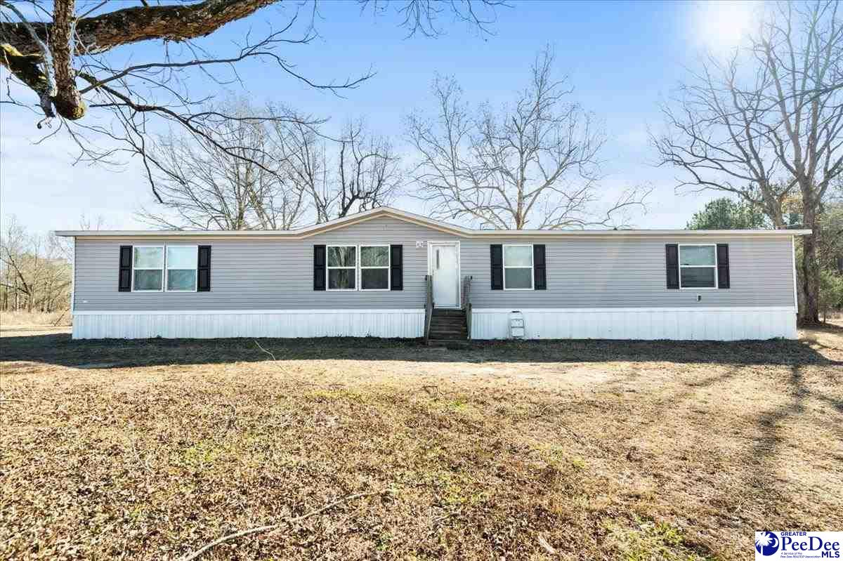 102 Dolly Moore Lane