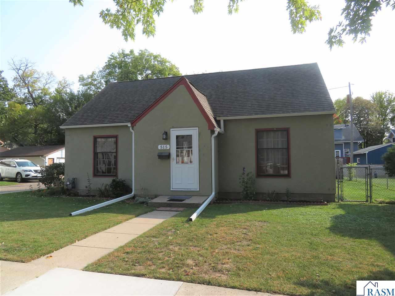 515 Page Avenue, North Mankato, MN 56003 174,900 Single Family Sold