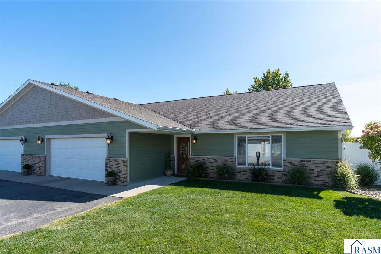 111 E Terrace View, Mankato, MN 56001 258,900 Condo/Twnhouse/Twin