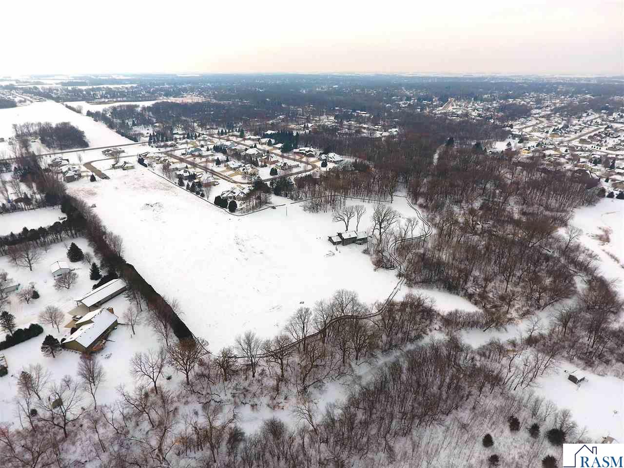 2205 NE Maple Leaf, Owatonna, MN 55060 110,000 Lots & Land Active