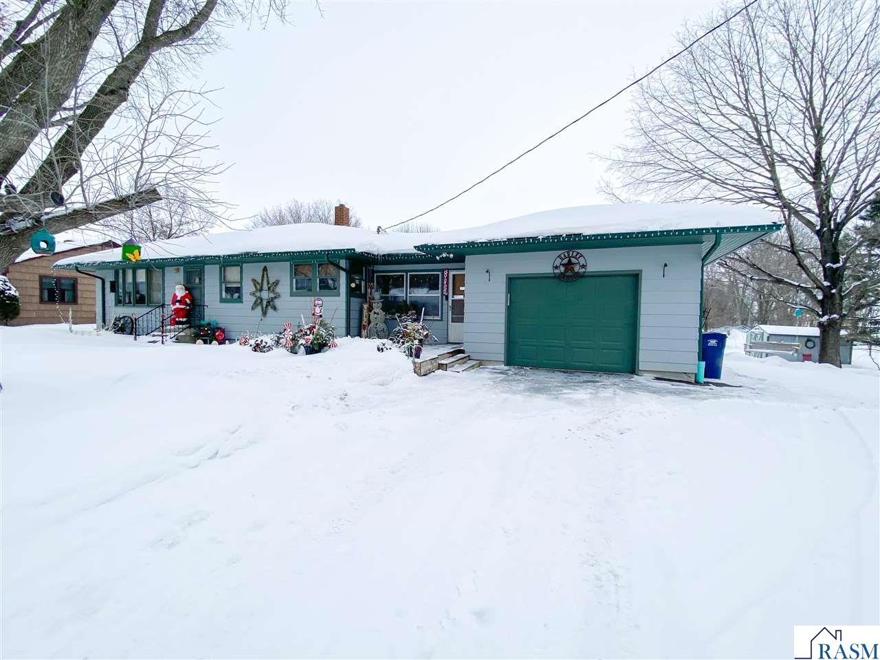 1007 Ely Avenue, Gibbon, MN. MLS 7031558