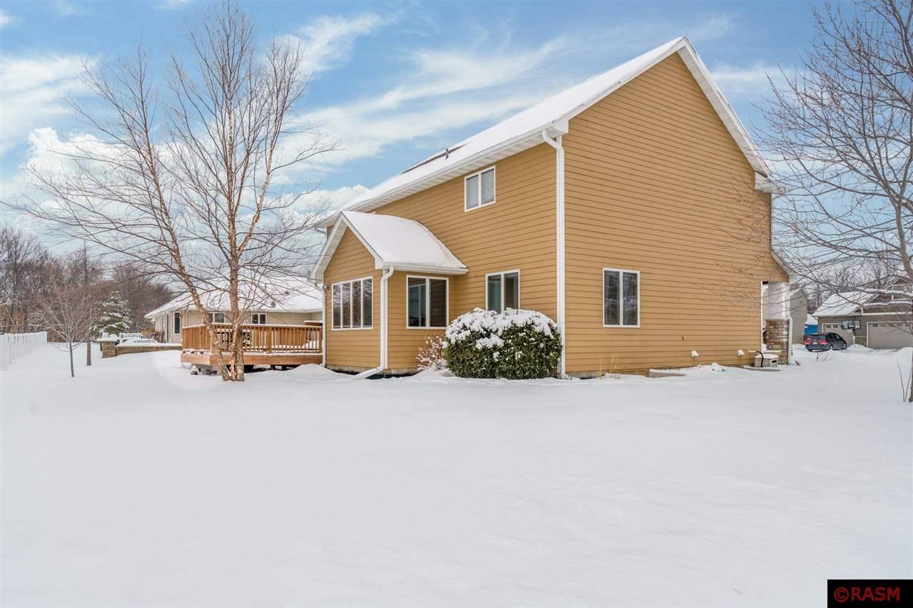 11 Deerwood Court North Mankato MN 56003 $549 900 Single Family