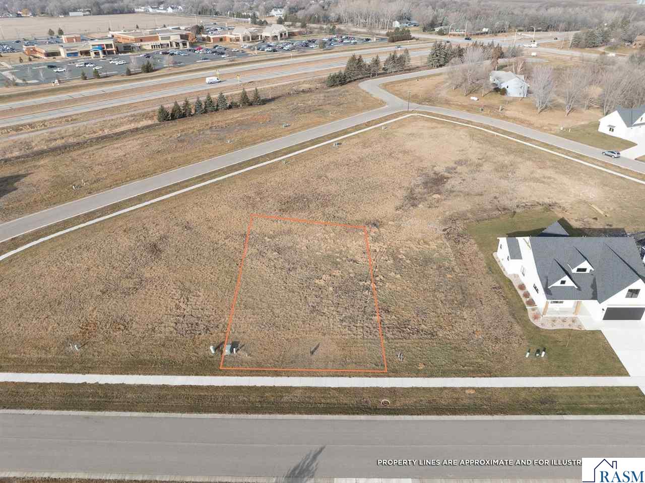 118 Pine Creek Road, Mankato, MN 56001 Listing Photo  2