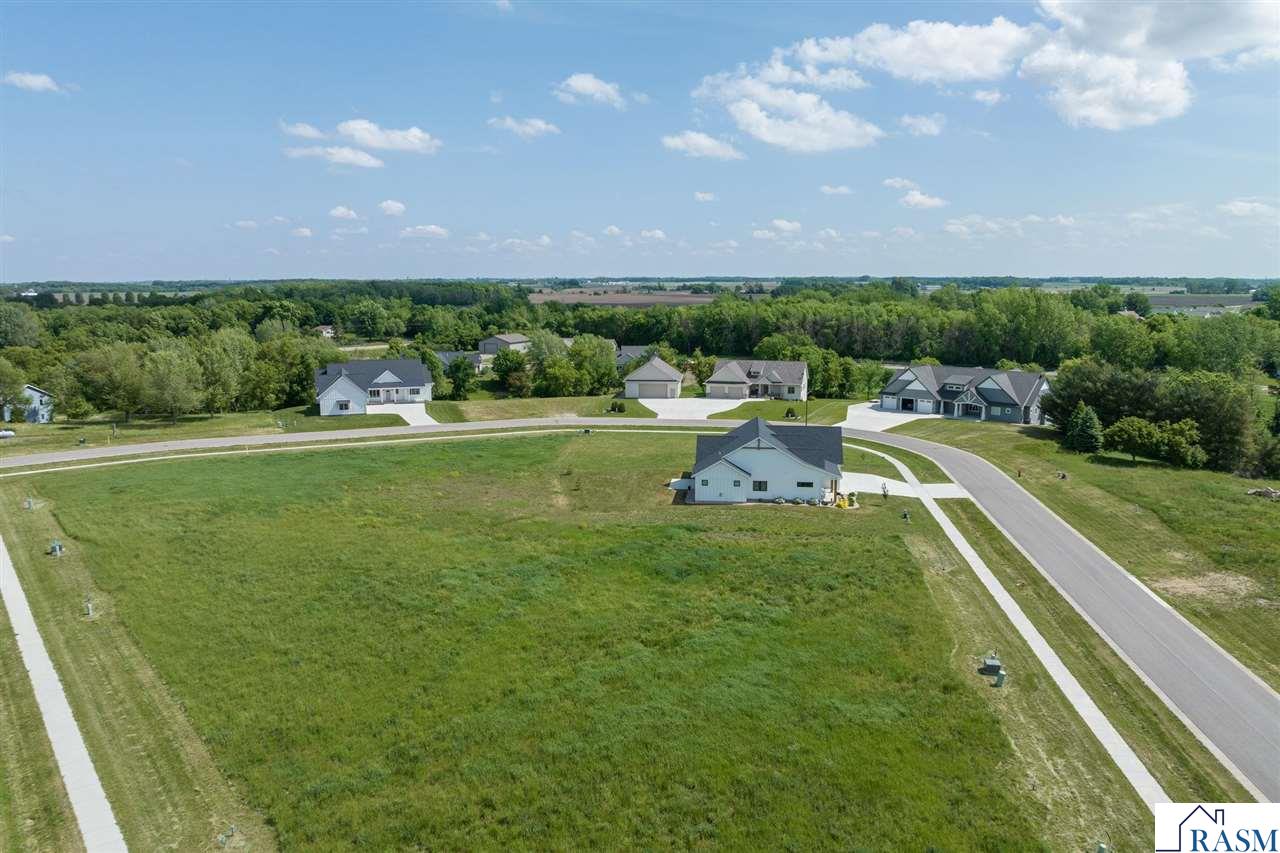 118 Pine Creek Road, Mankato, MN 56001 Listing Photo  17