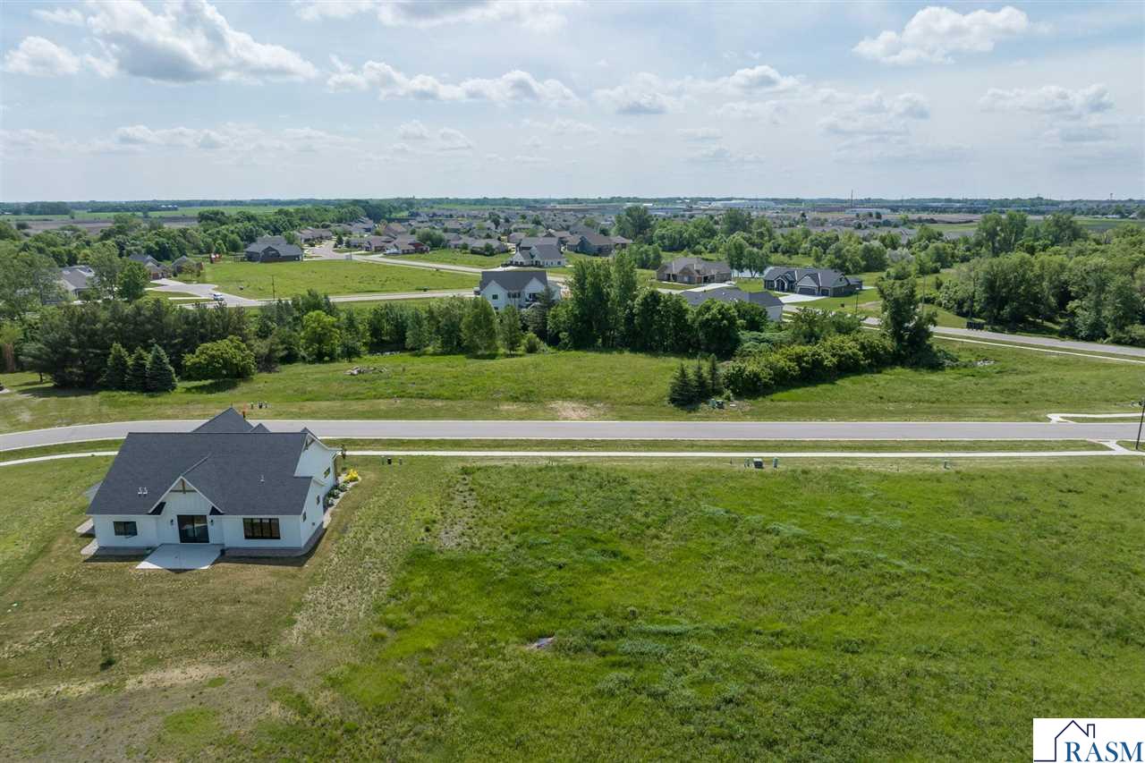 118 Pine Creek Road, Mankato, MN 56001 Listing Photo  9