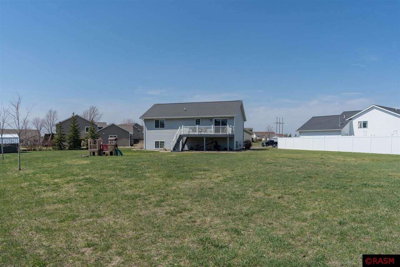 30 Arlington Court North Mankato MN 56003 $369 900 Single Family