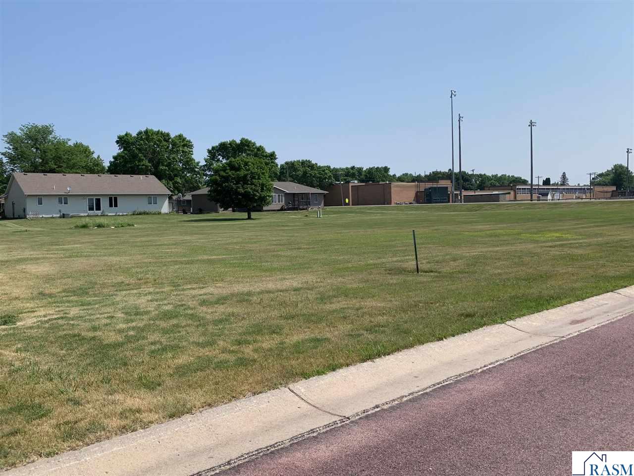 21 Marples Avenue, Minnesota Lake, MN 56068 10,000 Lots & Land