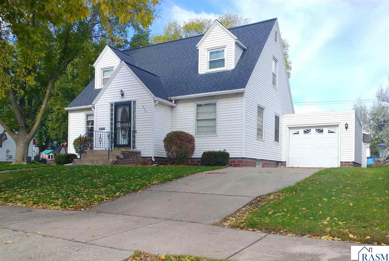 604 SW Water Street, Sleepy Eye, MN 56085 184,900 Single Family