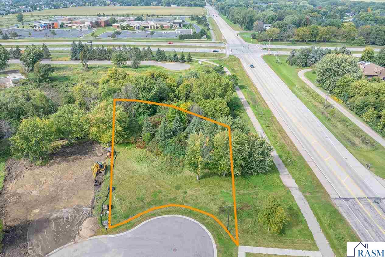 156 Butler Falls Road, Mankato, MN 56001 Listing Photo  1