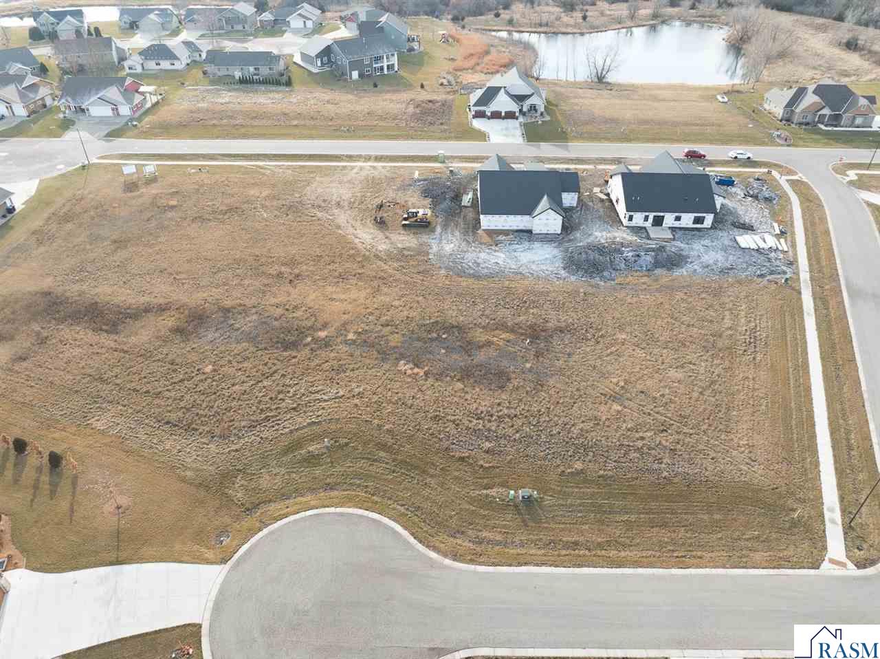 106 Butler Falls Court, Mankato, MN 56001 Listing Photo  3