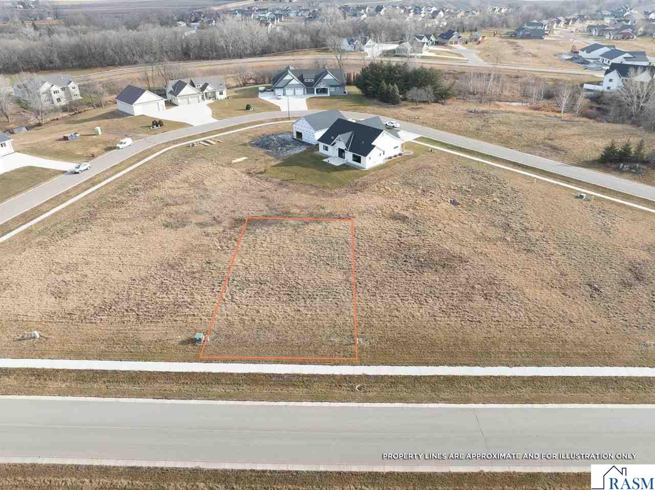 219 Double Eagle Drive, Mankato, MN 56001 Listing Photo  2