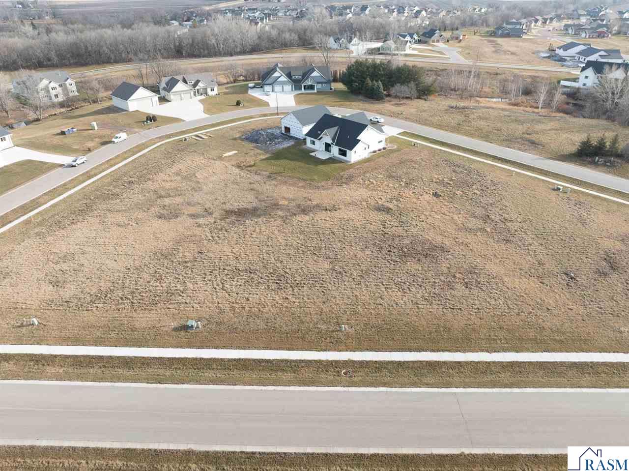219 Double Eagle Drive, Mankato, MN 56001 Listing Photo  3