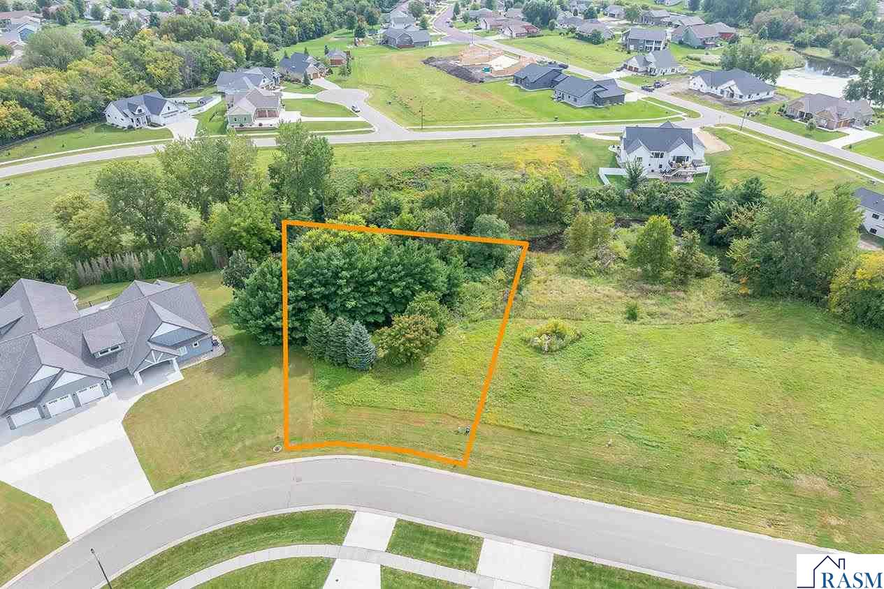 121 Pine Creek Road, Mankato, MN 56001 Listing Photo  1