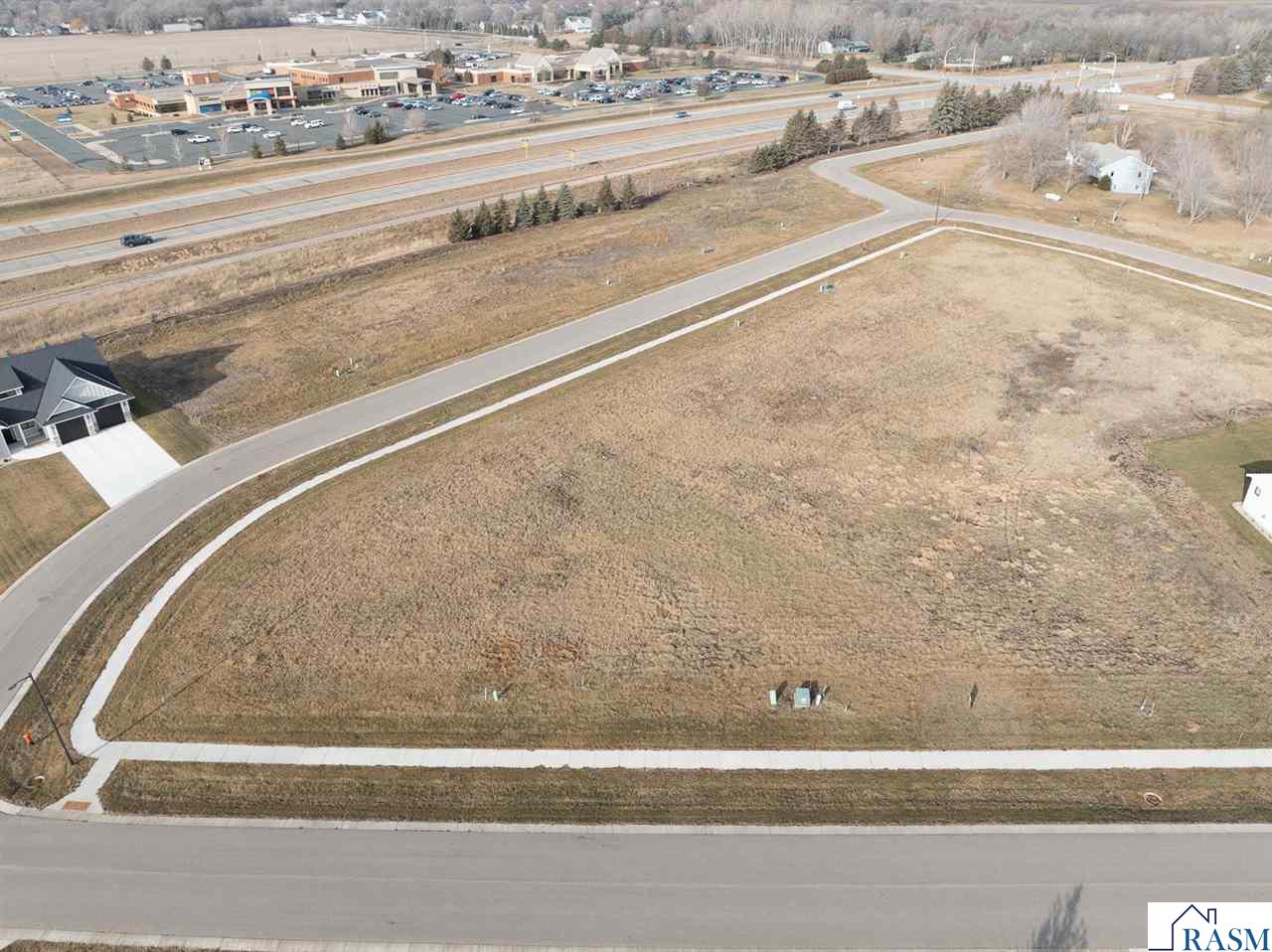 114 Pine Creek Road, Mankato, MN 56001 Listing Photo  3