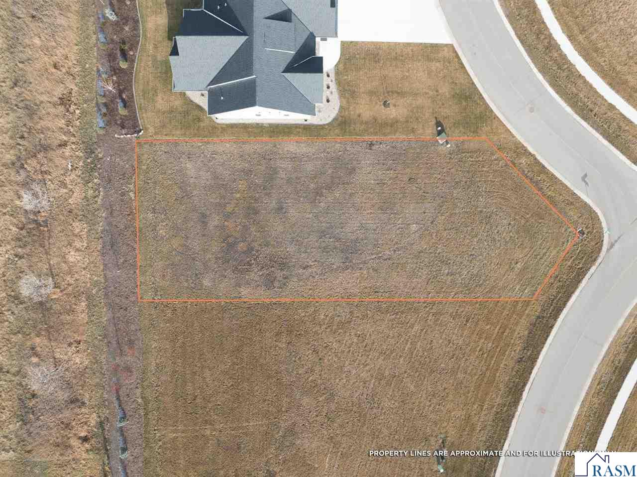 200 Double Eagle Drive, Mankato, MN 56001 Listing Photo  4