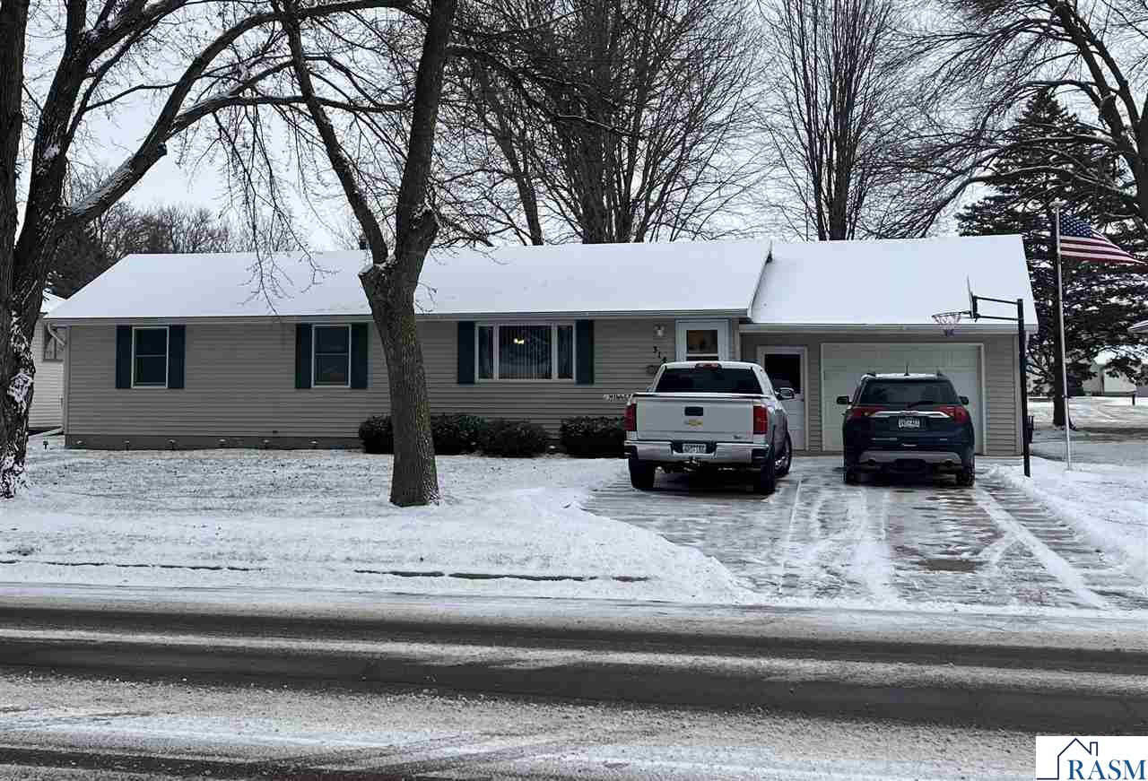 314 S 10th Avenue, St. James, MN 56081 194,500 Single Family Active