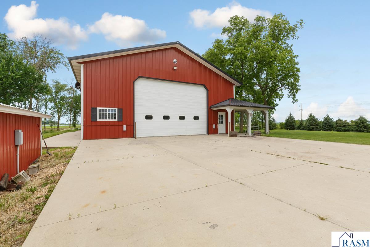59597 185th Street, Mankato, MN 56001 Listing Photo  35
