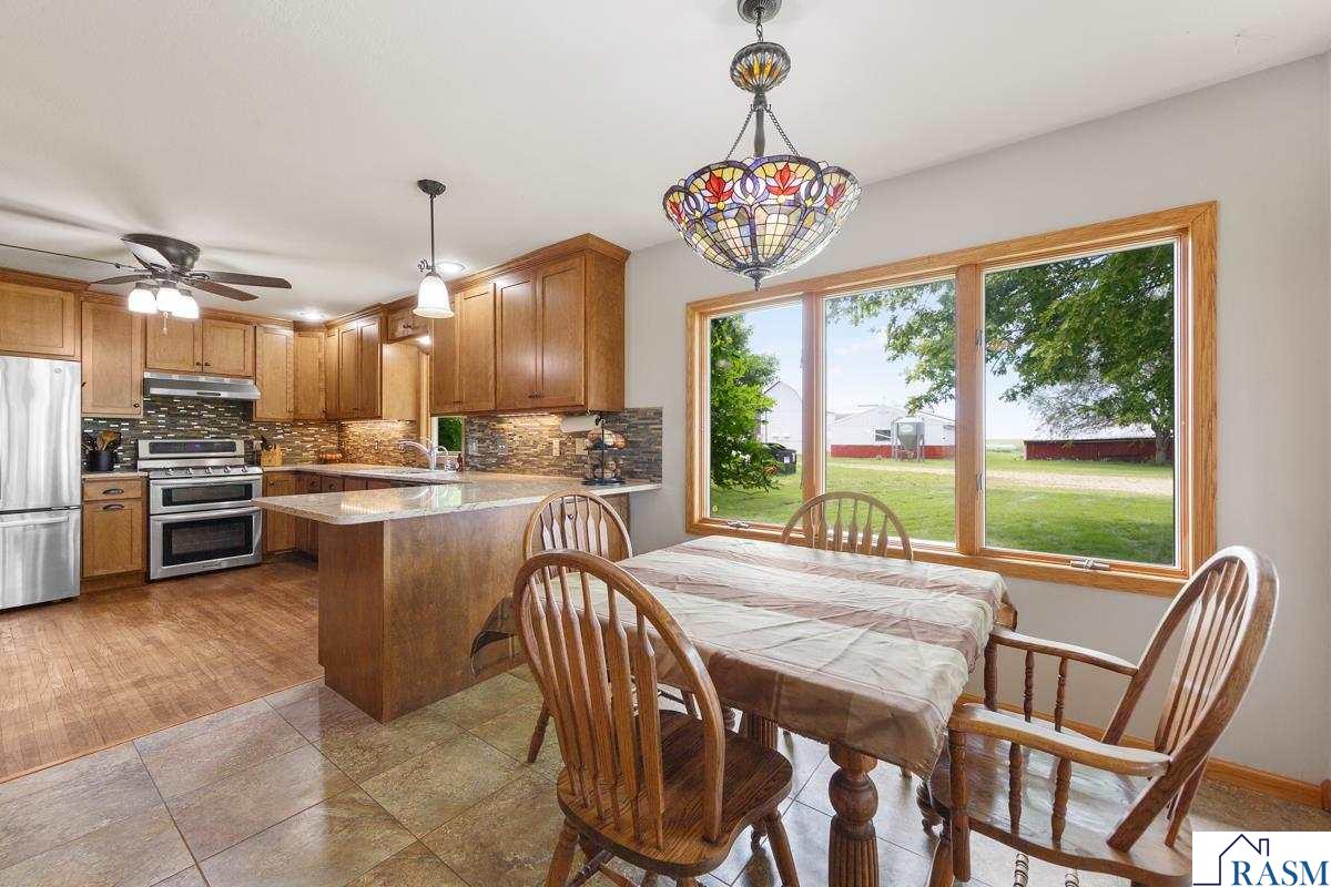 59597 185th Street, Mankato, MN 56001 Listing Photo  9