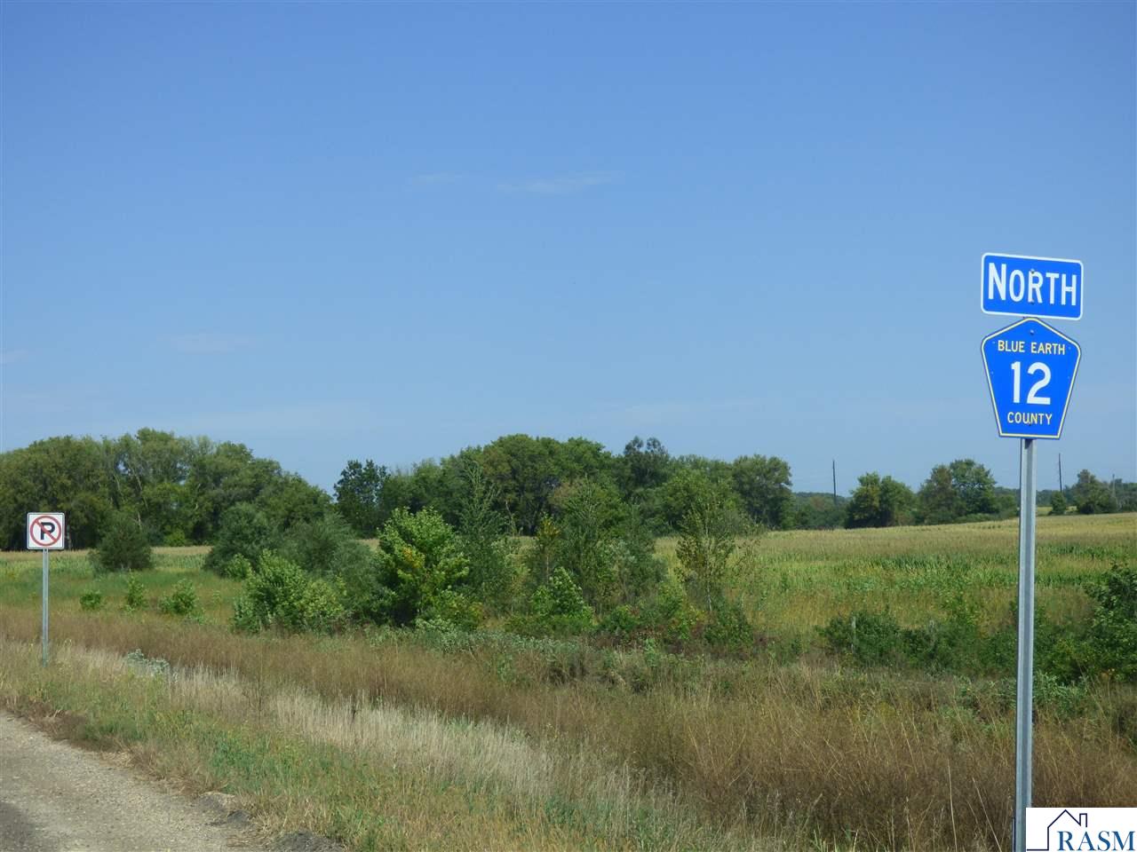  Listing Photo  3
