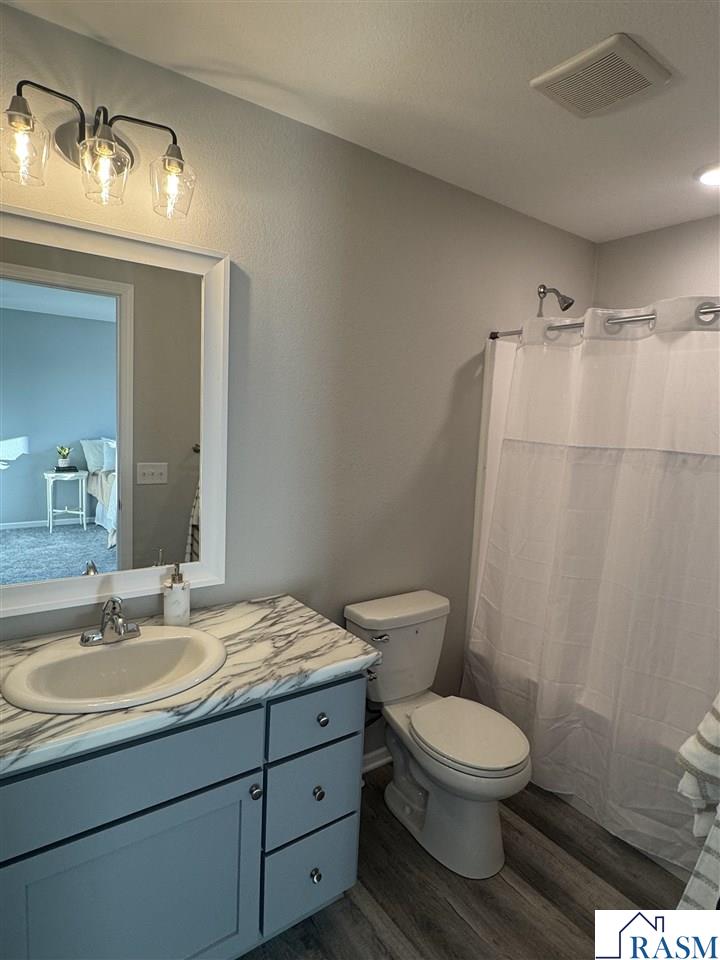 1813 Bluestem Drive, Mankato, MN 56001 Listing Photo  26