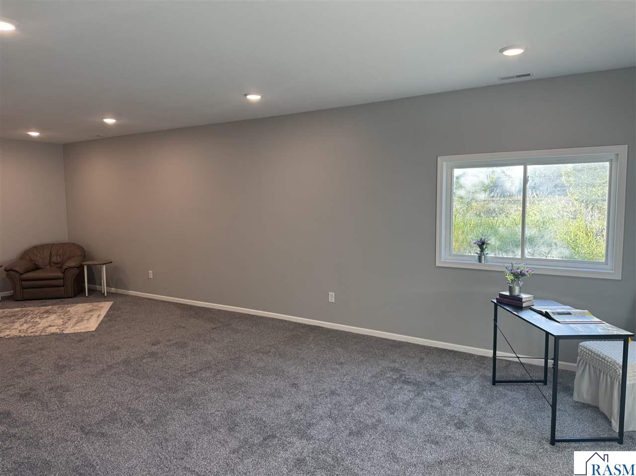 1813 Bluestem Drive, Mankato, MN 56001 Listing Photo  28