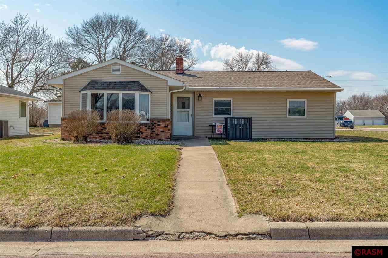 522 SE First Street