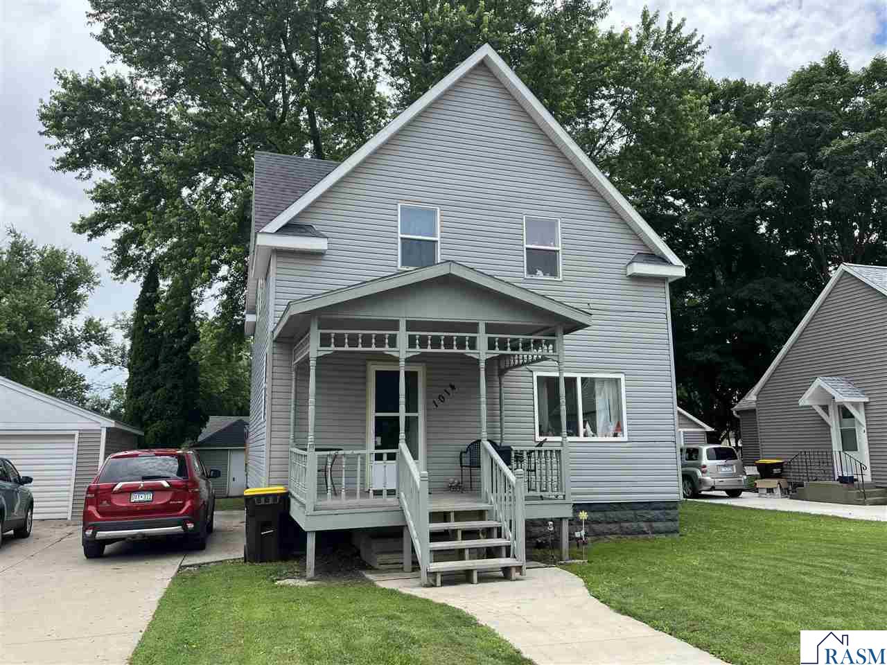 1014 N 8th Avenue, St. James, MN 56081 Listing Photo  1