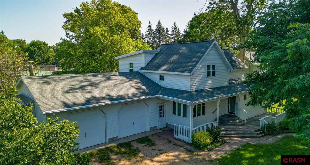 208 SW Lincoln Street