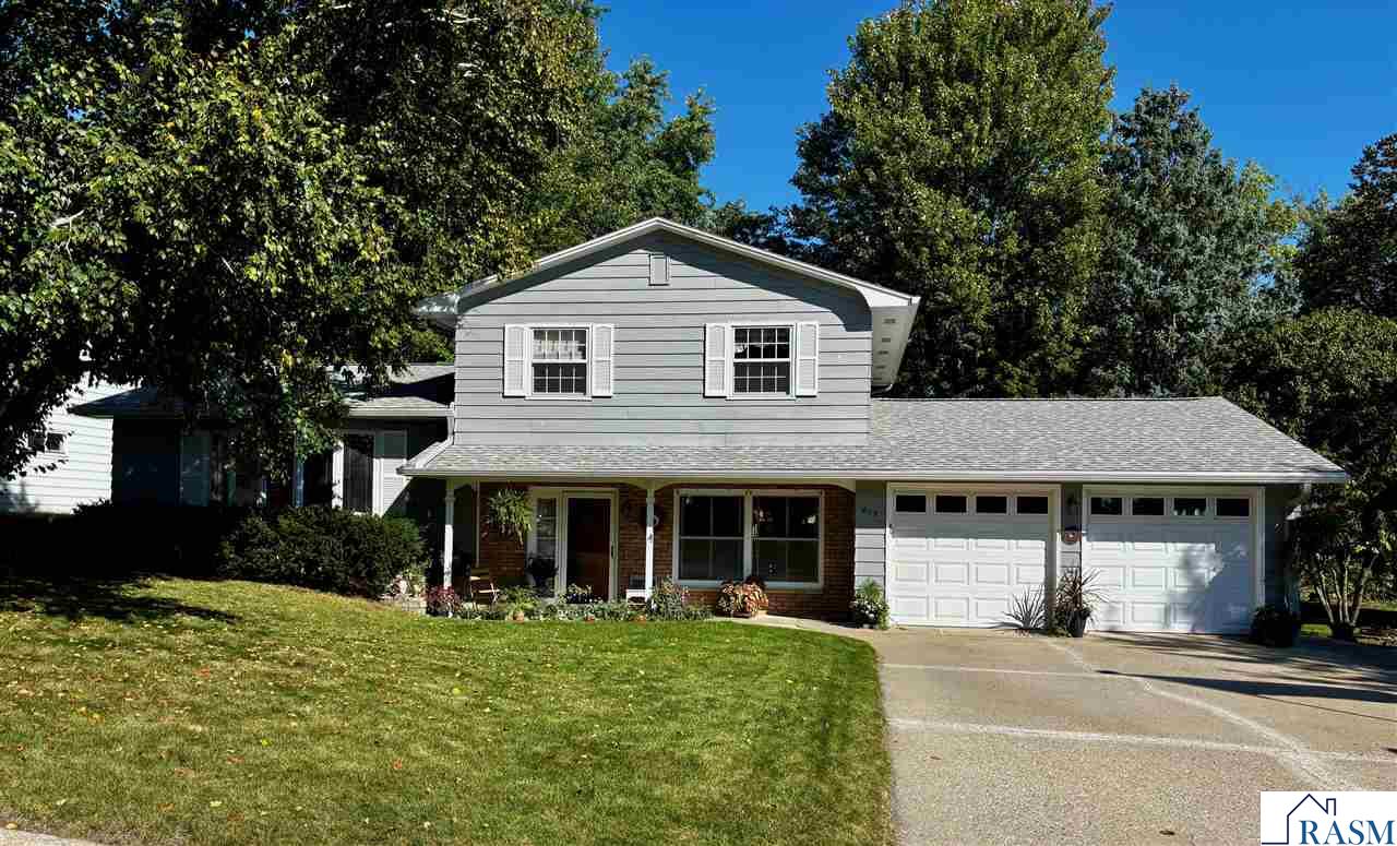 809 W Traverse Road, St. Peter, MN 56082 Listing Photo  1