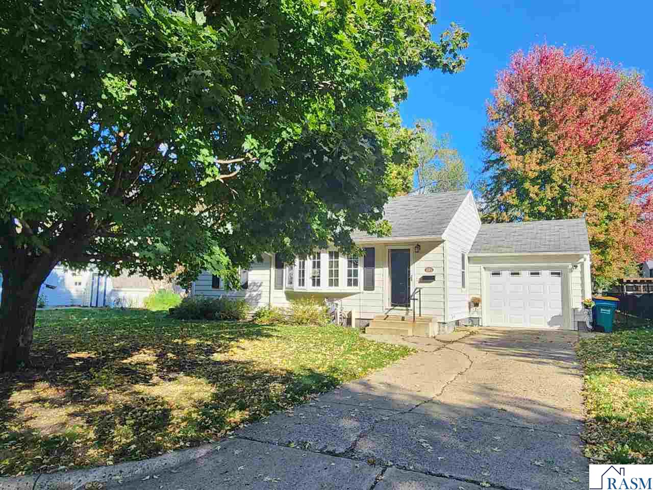 1015 Grandview Avenue