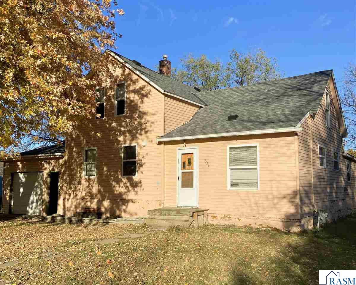 325 N 3rd Street, Butterfield, MN 56120 Listing Photo  1